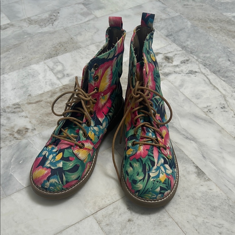 Pink and Green Lace Up Boots with Floral Pattern - Picture 2 of 6